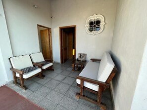 Terrace/patio - Spacious 3 Bedroom Apartment, Excellent Location (Asunción)