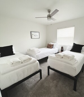 2 habitaciones, wifi gratis y ropa de cama 