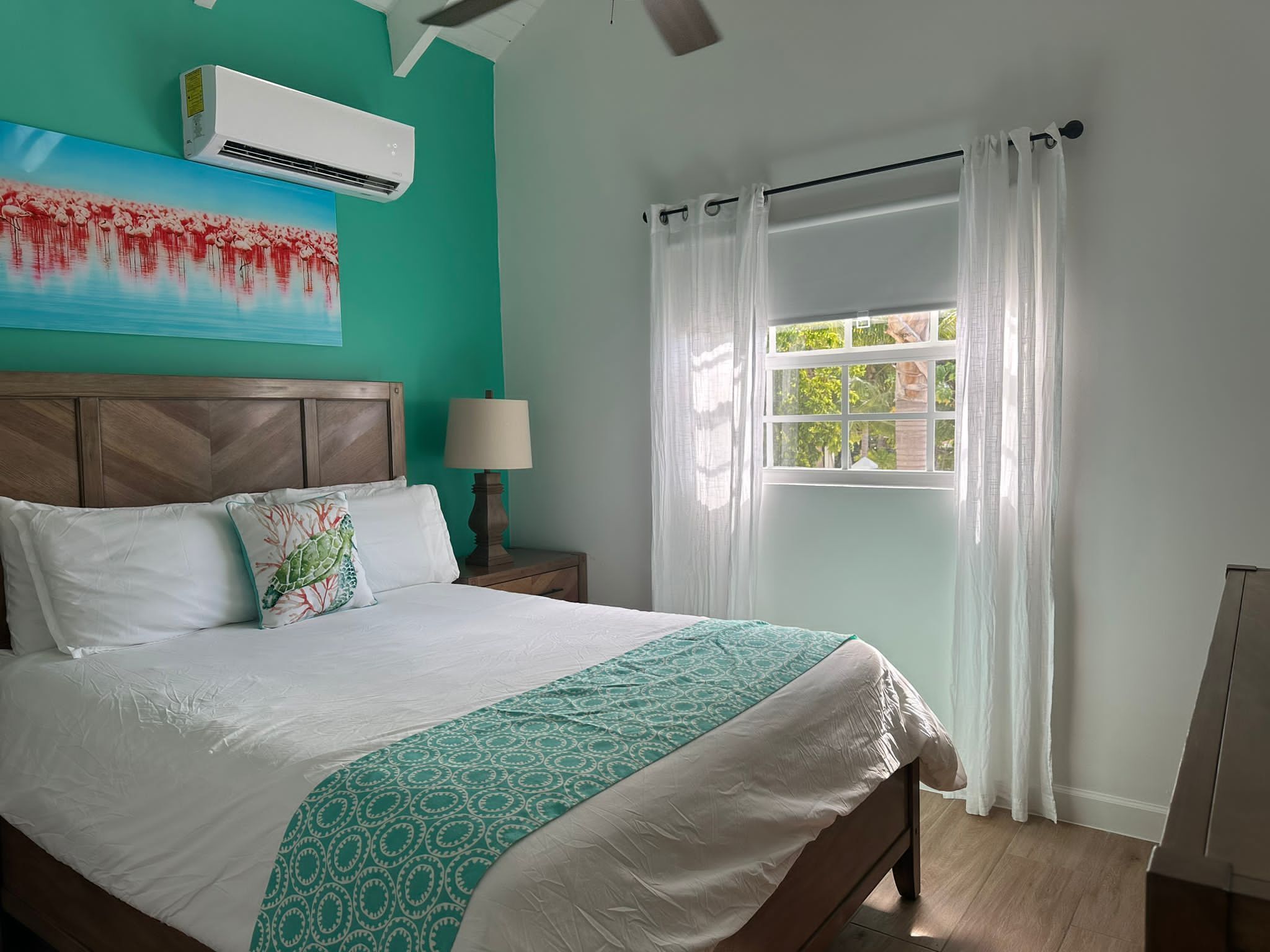 2 bedrooms, iron/ironing board, travel crib, free WiFi