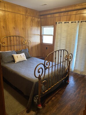 4 Schlafzimmer, kostenloses WLAN, Bettwäsche