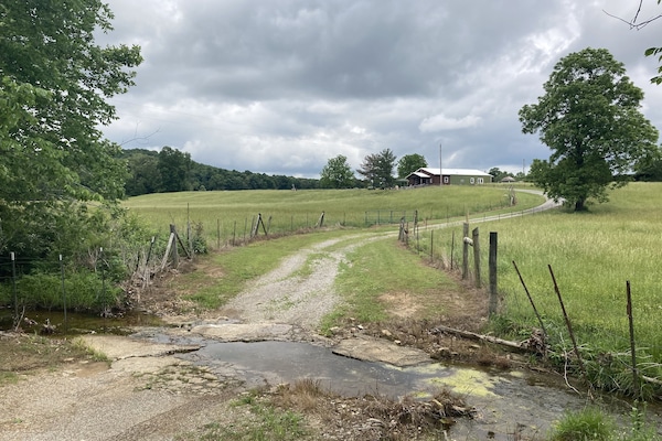 Enceinte de lâhĂ©bergement
