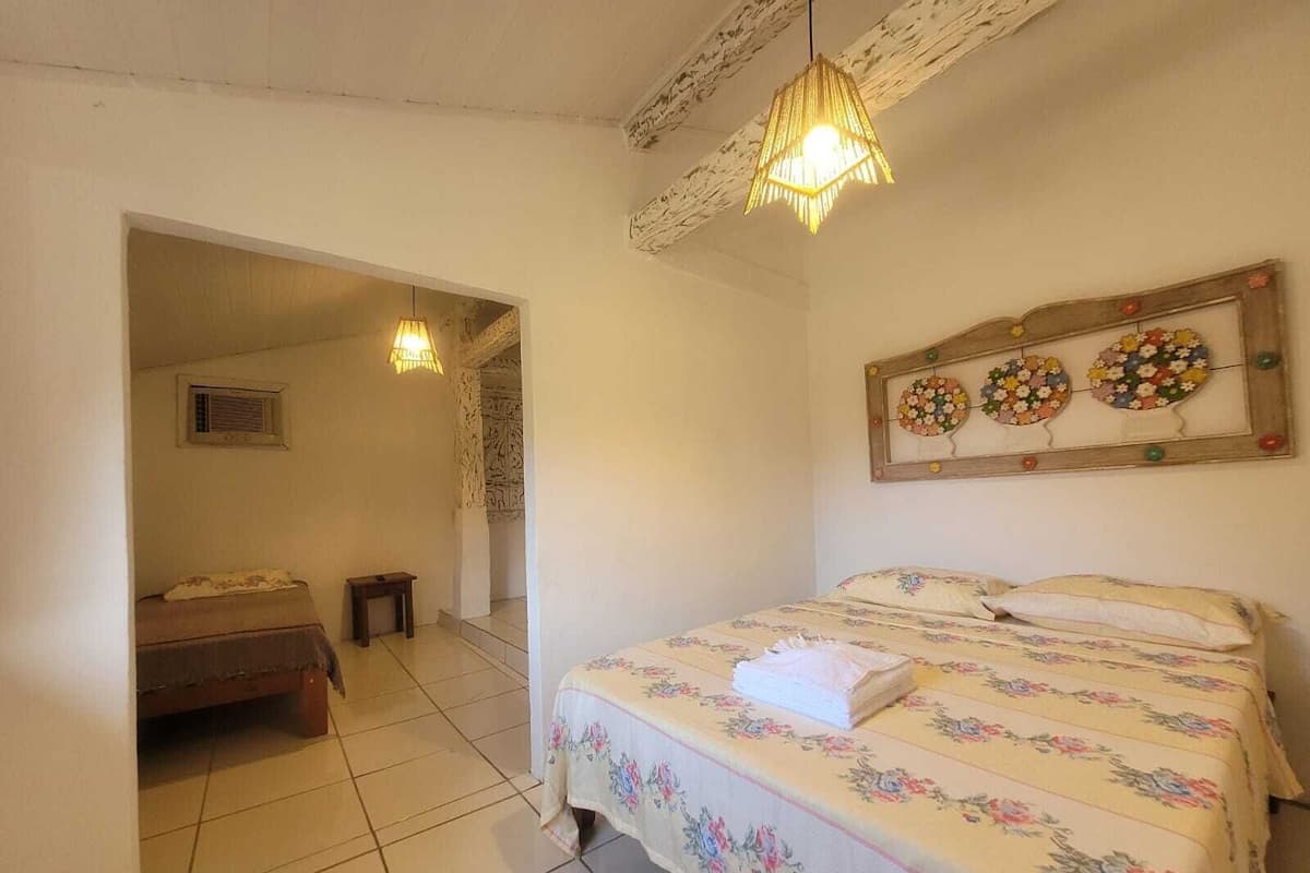 Blackout curtains, free WiFi, bed sheets