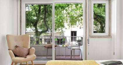 Bright Apartment in Central Lisbon | 3 bedrooms!