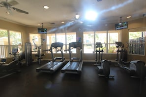 Fitness facility - Dream Disney Family Vacation, Best Resort, 2 Miles To Disney, Space For 8 (Kissimmee)