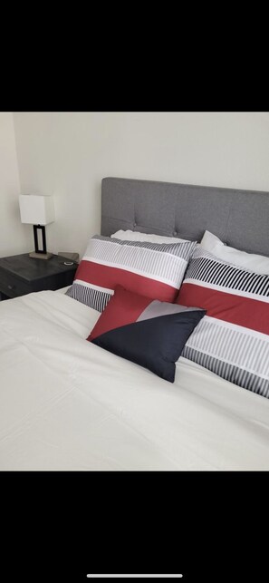 1 Schlafzimmer, Bügeleisen/Bügelbrett, kostenloses WLAN, Bettwäsche