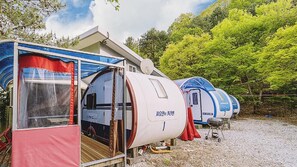 Habitació bàsica, 1 dormitori (E-Dooliseo Caravan Teuksil) | 1 dormitori i wifi gratuïta 