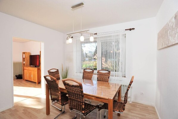 House (Haushälfte "Kuddel" 104) | Bahagian luar