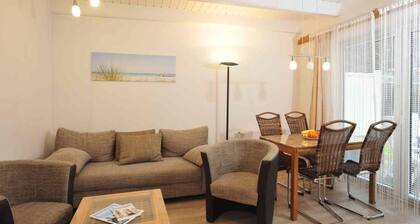 Haushälfte "hein" 105