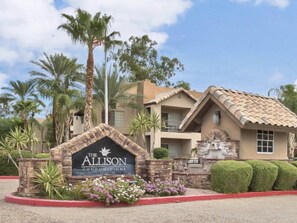 Exterior - Boutique Condo in North Scottsdale (Scottsdale)
