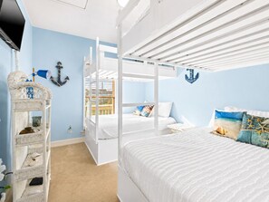3 bedrooms, free WiFi, bed sheets
