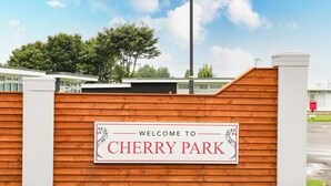 A welcome sign at the entrance of Cherry Park. - 57 Cherry Park (Skegness)