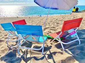 In Strandnähe, Liegestühle