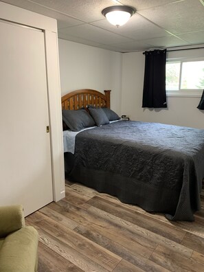 2 Schlafzimmer, Reisekinderbett, WLAN