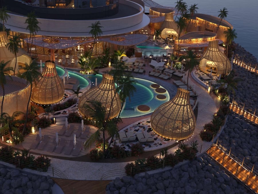 3 outdoor pools, free cabanas, pool umbrellas