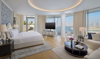 Ropa de cama de alta calidad, colchones con efecto memoria y minibar