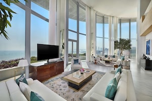 Televisión LED 65 pulgadas con canales de televisión vía satélite