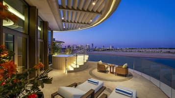 Luxury Villa, 5 Bedrooms | Premium bedding, memory foam beds, minibar, in-room safe