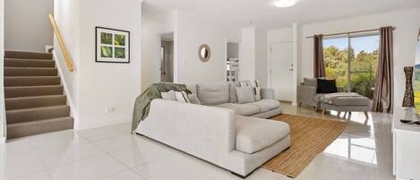 Télévision, espaces bureaux