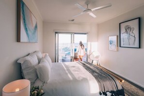 4 多间卧室、熨斗/熨衣板、旅行婴儿床、WiFi