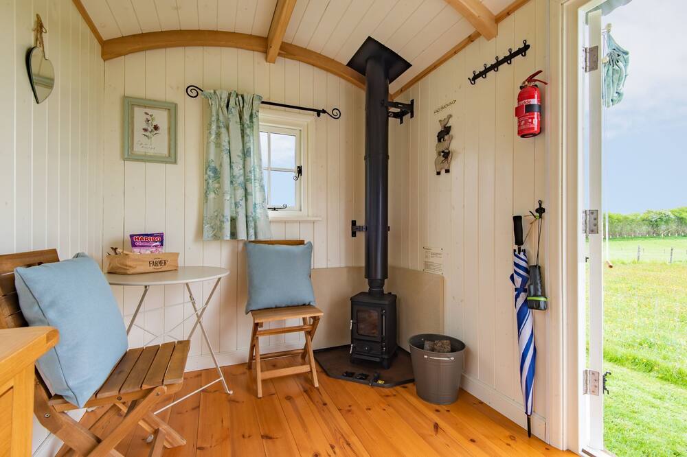 Take Time Shepherd's Huts - two eco shepherds huts