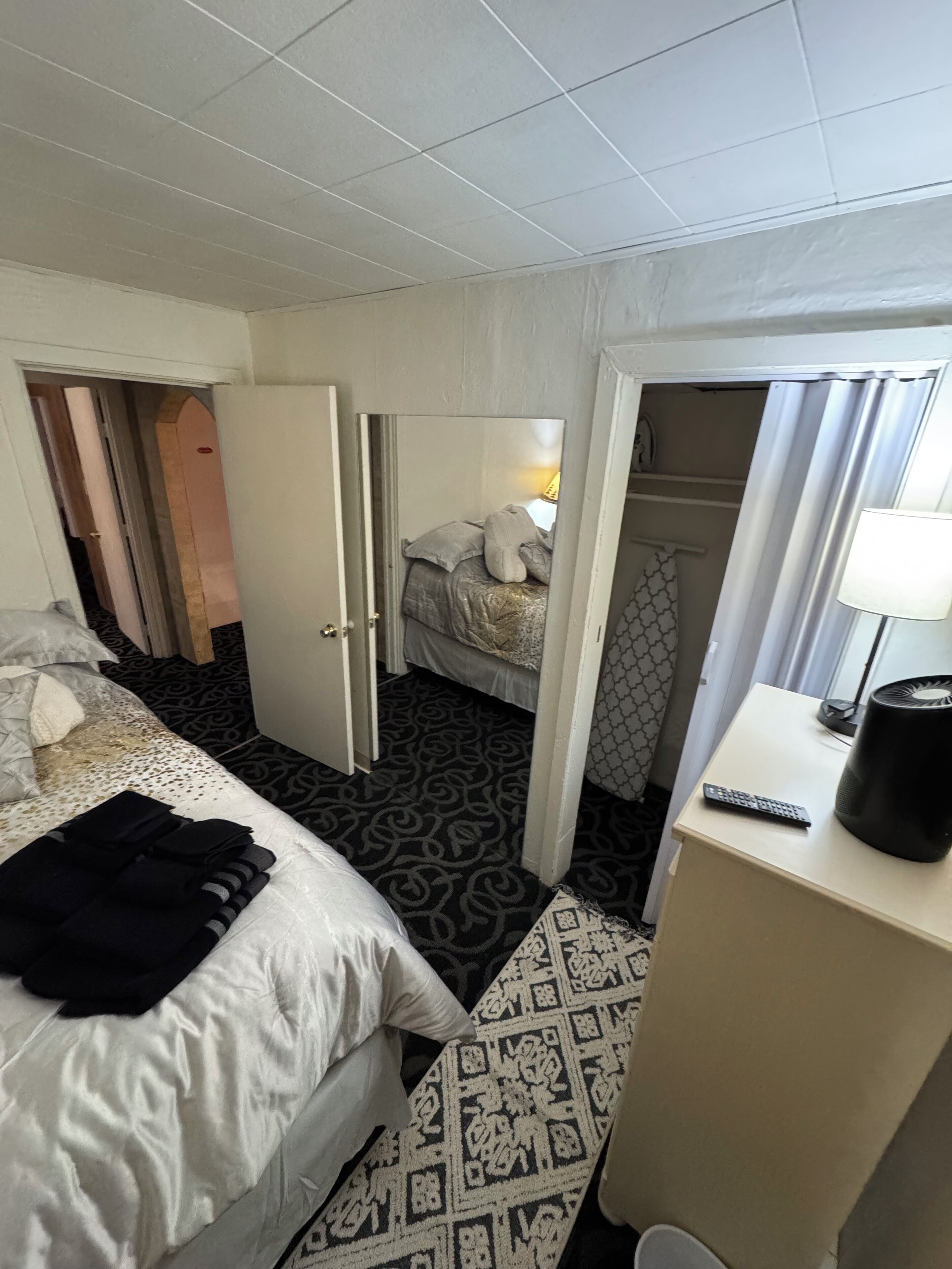 2 間睡房、熨斗/熨衫板、免費 Wi-Fi、床單