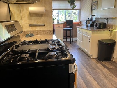 Downtown Gated Hideaway