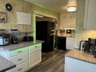 Downtown Gated Hideaway 