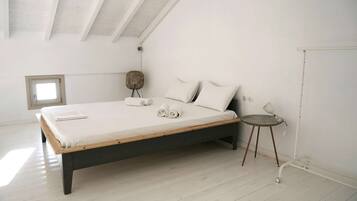 1 habitación, wifi y ropa de cama