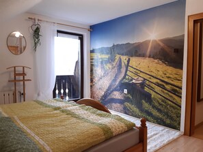 3 bedrooms, iron/ironing board, travel cot, free WiFi
