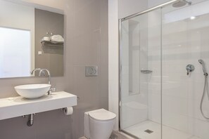Apartment | Bathroom
