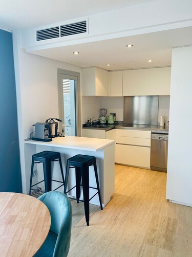 LUXURY DUPLEX APARTMENT IN PRIME LOCATION