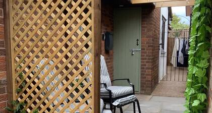 St. Mark's Court Holiday Homes - No1