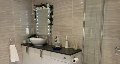 St. Mark's Court Holiday Homes - No1