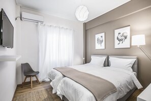 2 bedrooms, iron/ironing board, travel cot, free WiFi - Modern flat in the grounds of Acropolis monuments -Armonia- (Athina)