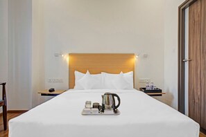 Deluxe Double Room - UPAR Hotels T Nagar (Chennai)