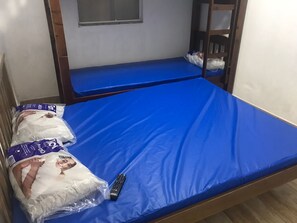 1 室のベッドルーム、WiFi (無料)