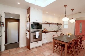 Fridge, microwave, oven, stovetop - Just one mile from the beach, you'll find our charming and modern 3BR, 2BA house... (Soquel)