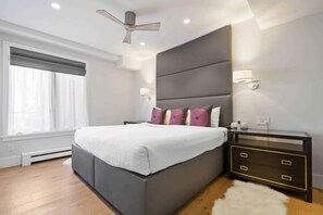 2 slaapkamers, een strijkplank/strijkijzer, reisbedje, wifi