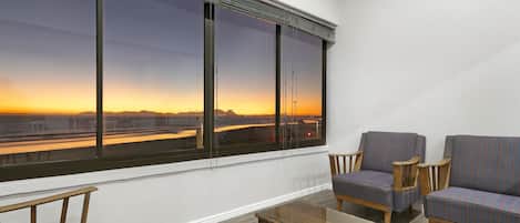 アパートメント (3 Bedrooms) | 施設の正面