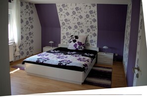 3 habitaciones, cuna de viaje y wifi gratis 