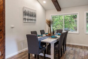 تناول الطعام