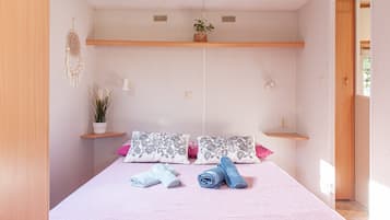 2 Schlafzimmer, Bügeleisen/Bügelbrett, kostenloses WLAN