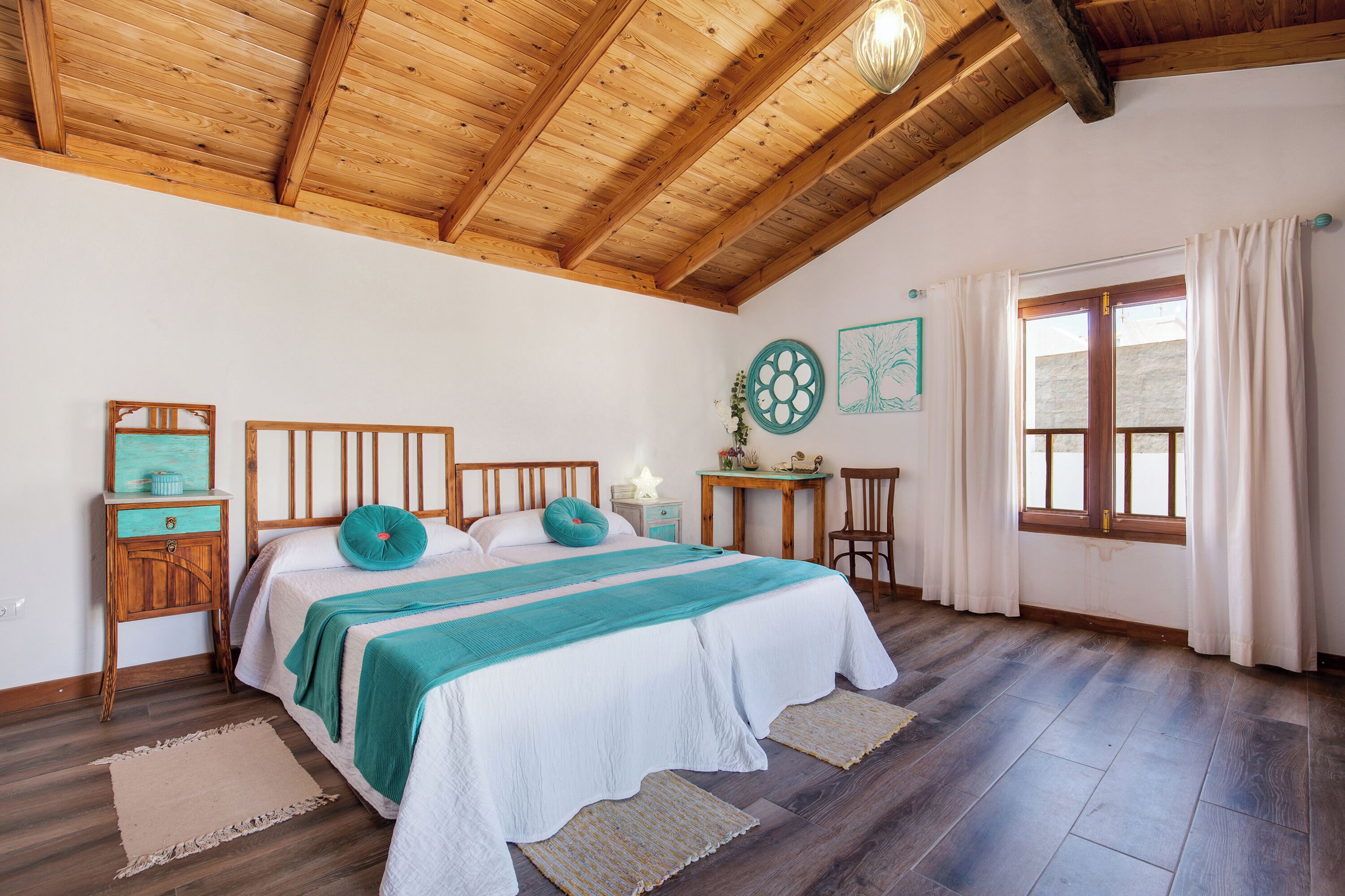 2 dormitorios, wifi gratis, ropa de cama