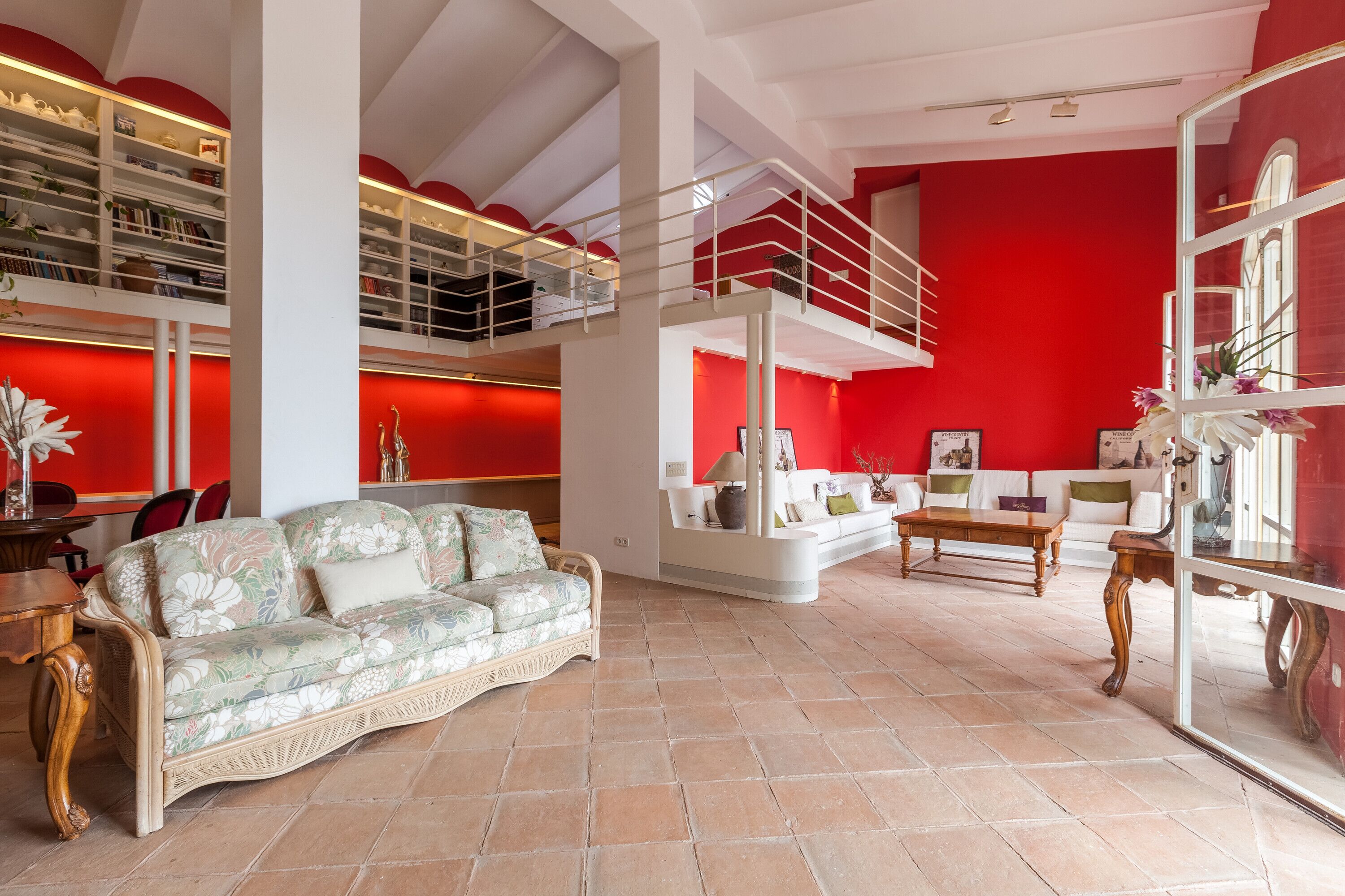 Fernseher, Kamin, DVD-Player, Stereoanlage