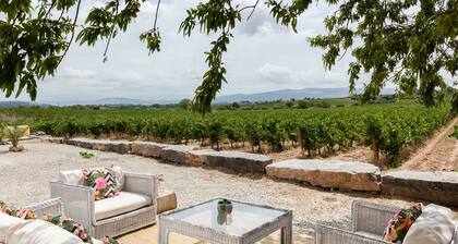 Casa rural 'Lidia' para grupos: piscina, vistas y experiencias únicas