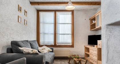Chalet 'Baita Al Rossat' mit Bergblick, Whirlpool, Garten & WLAN