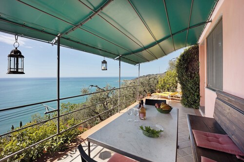 Ferienwohnung "Casa Gelsomino" mit Meerblick, WLAN, Garten und Terrasse