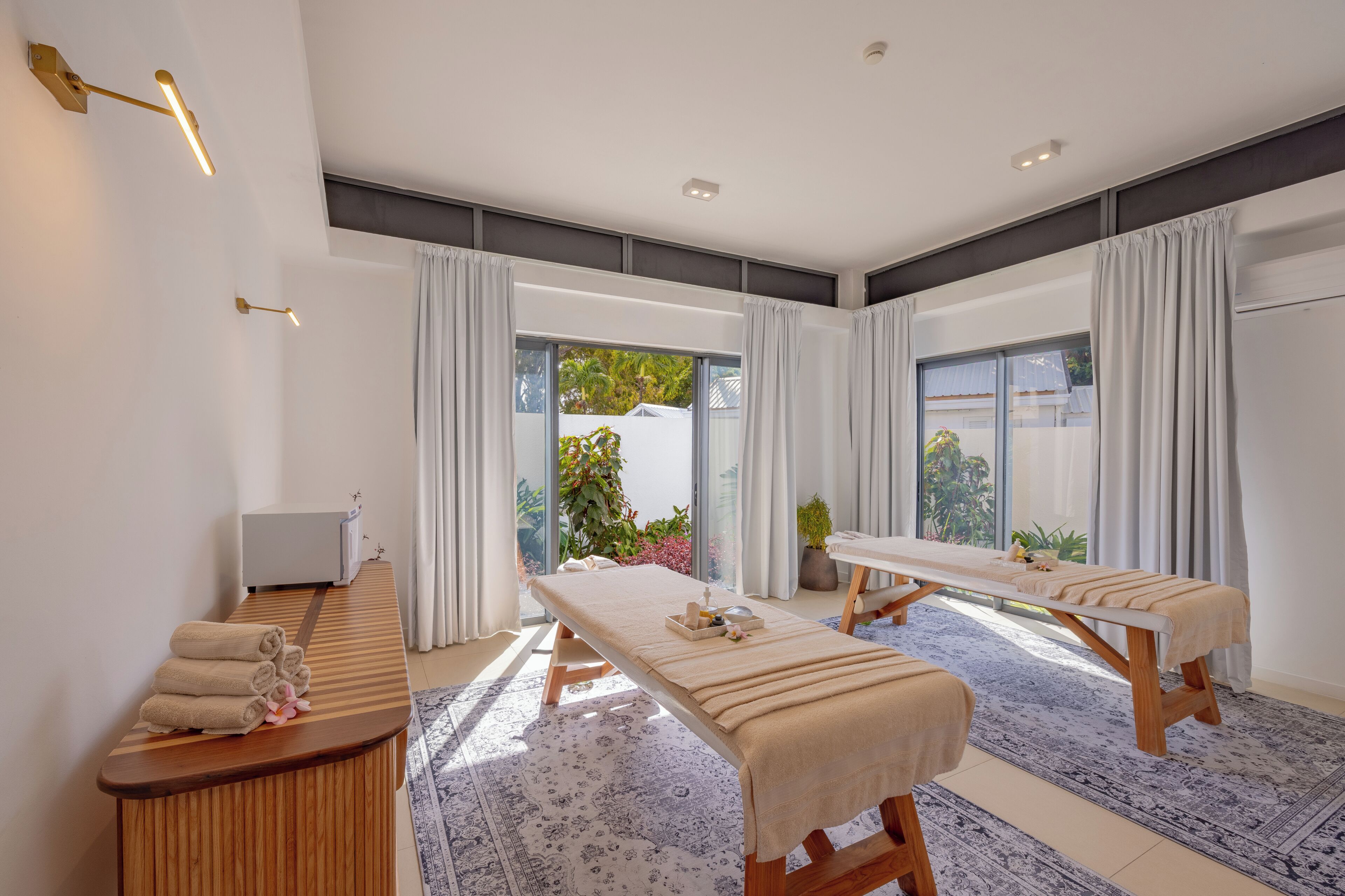 Salas de tratamiento para parejas, un sauna, baño turco