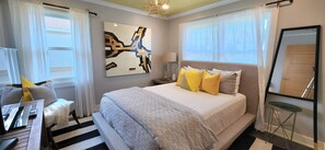 3 bedrooms, iron/ironing board, free WiFi, bed sheets