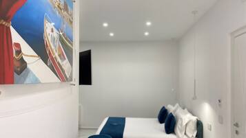 1 bedroom, iron/ironing board, travel crib, WiFi